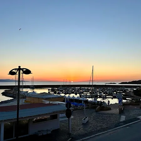 Approdo Apartmán Isola Rossa
