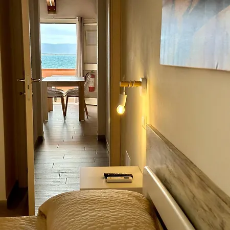 Approdo Apartament Isola Rossa (Sassari)